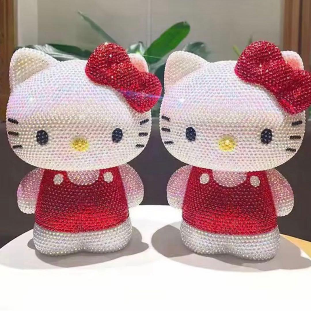 【完成品】キティちゃん 貯金箱 赤