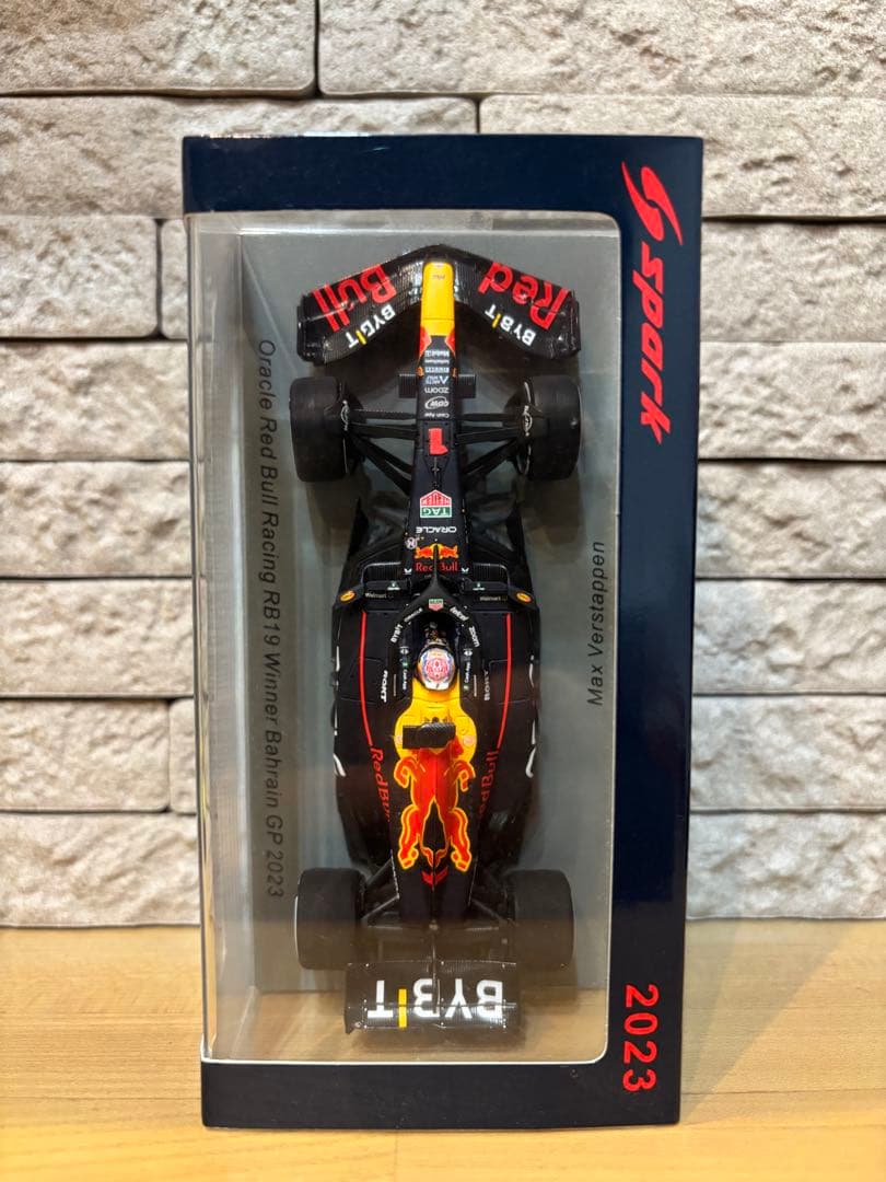 Spark製Oracle Red Bull Racing RB19 1/43