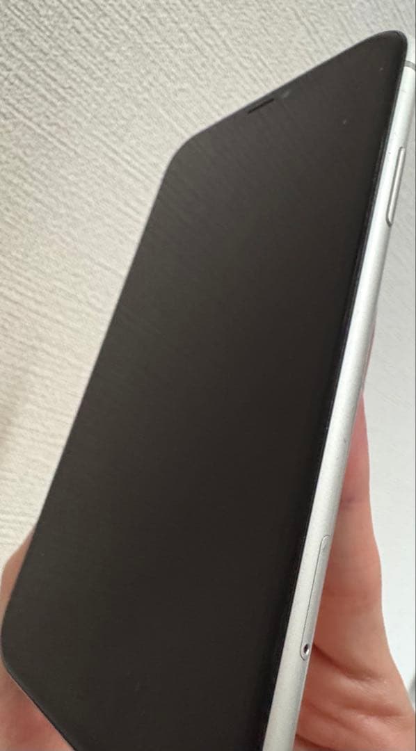 Apple iPhone XR 128GBホワイト