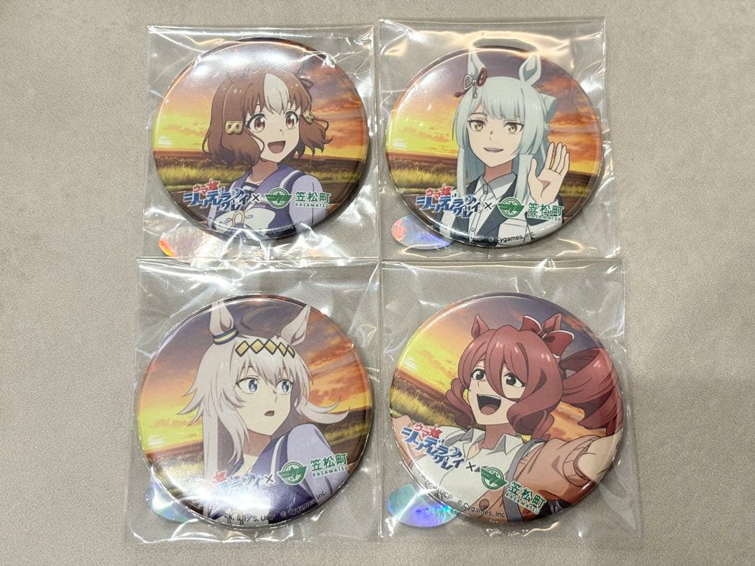 ウマ娘 シンデレラグレイ 笠松町コラボ 缶バッジ　アクリルキーホルダー