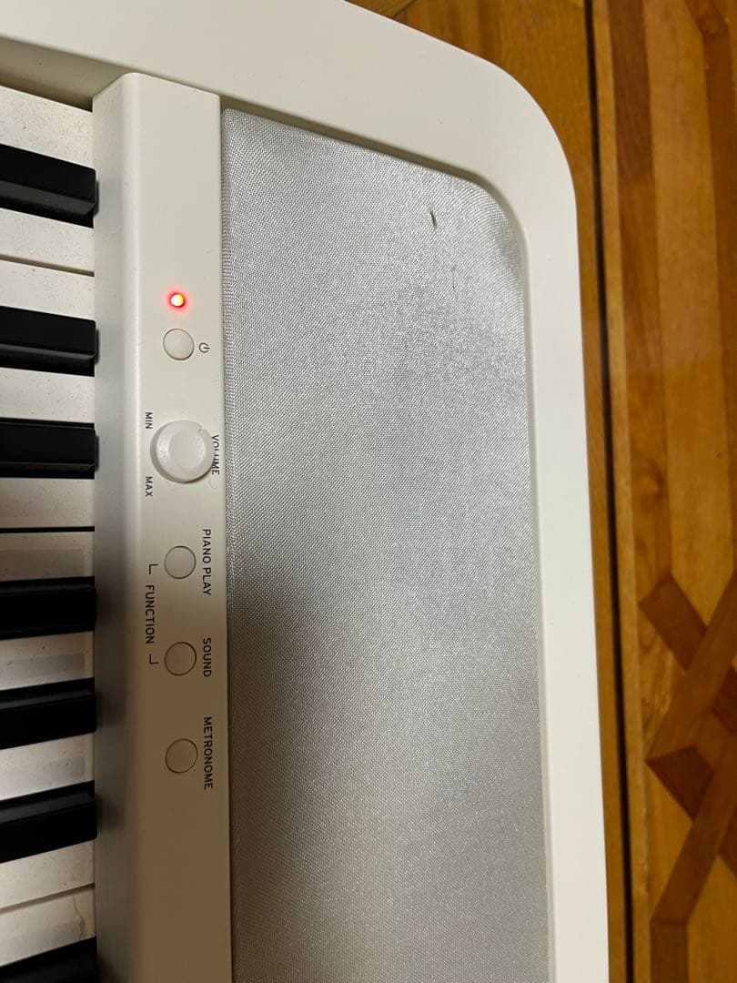 KORG 電子ピアノ B1 ホワイト 88鍵盤 ヘッドホン ペダルつき