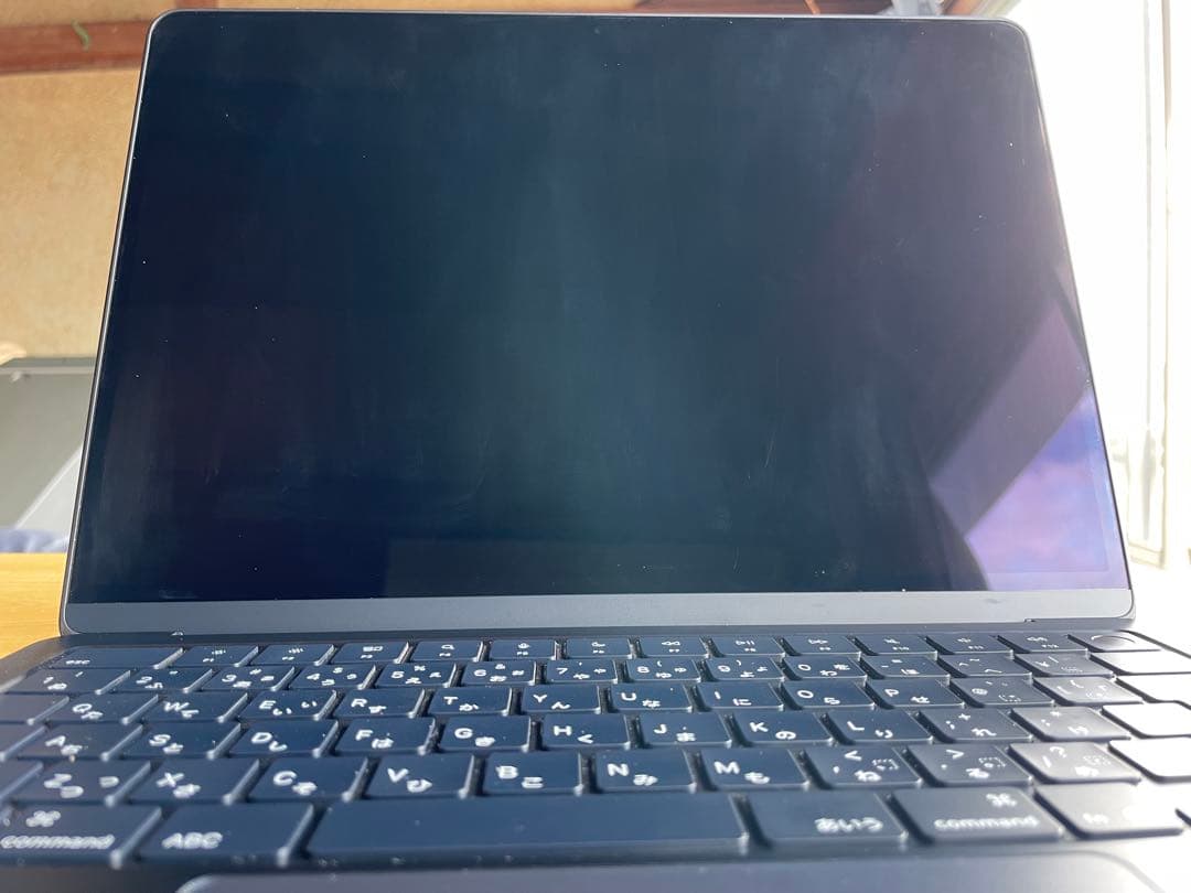 13インチMacBook Airミッドナイト