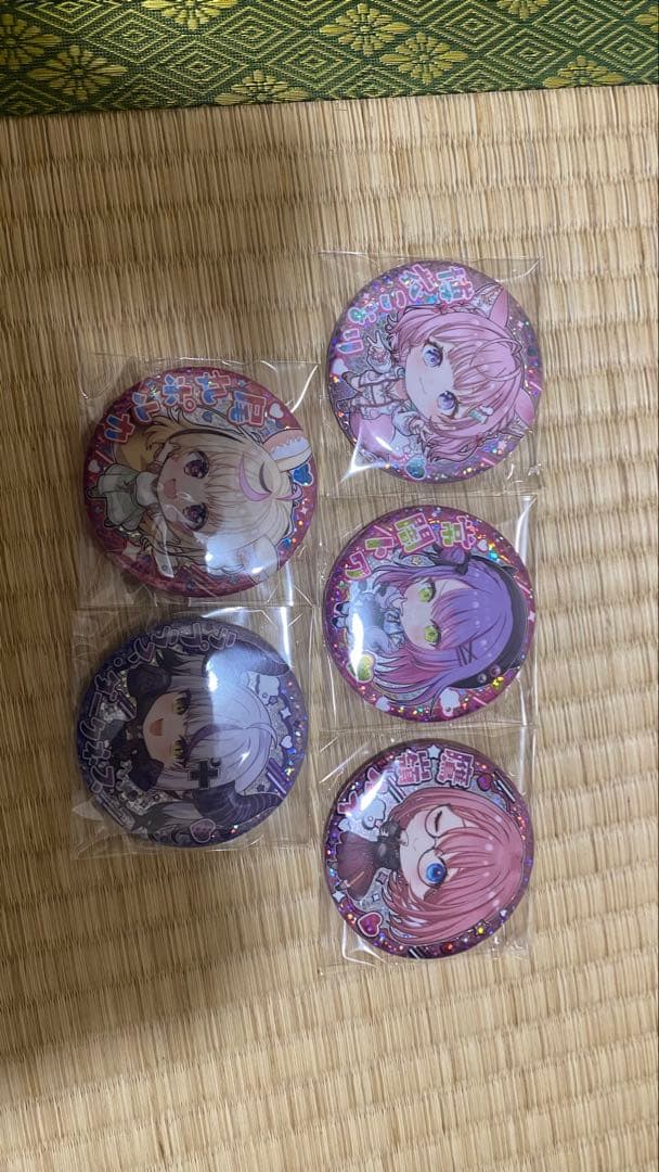 アニメキャラクター 缶バッジ まとめ売り