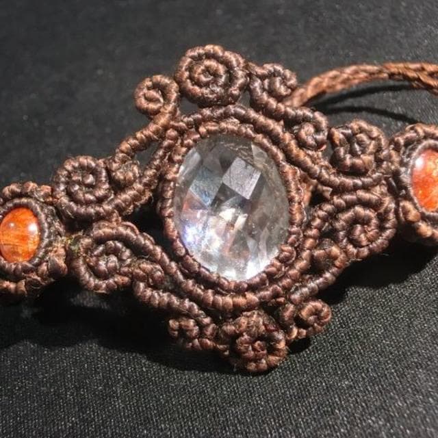 【レインボークォーツ】 虹入り水晶 サンストーン マクラメ ブレスレット