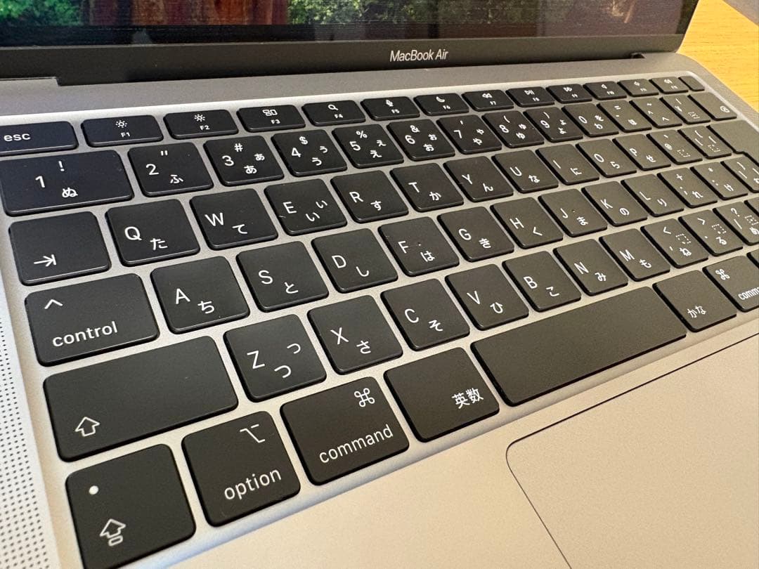 M1 Apple MacBook Air本体 8GM 256GB