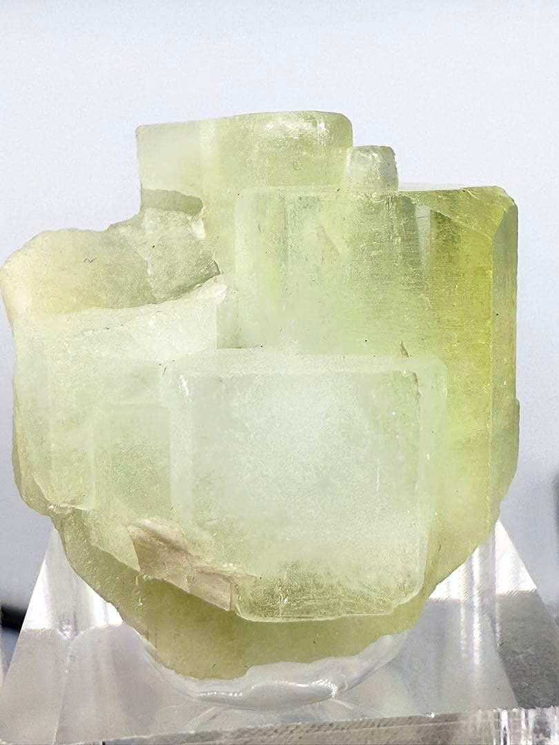グリーン　ベリル　原石　鉱物　標本　天然石　緑柱石　石　パキスタン産