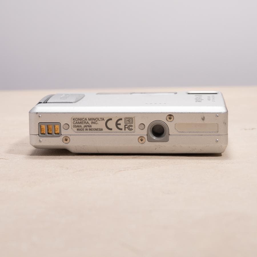 【スマホ転送OK】MINOLTA DIMAGE Xg シルバー 動作確認済み
