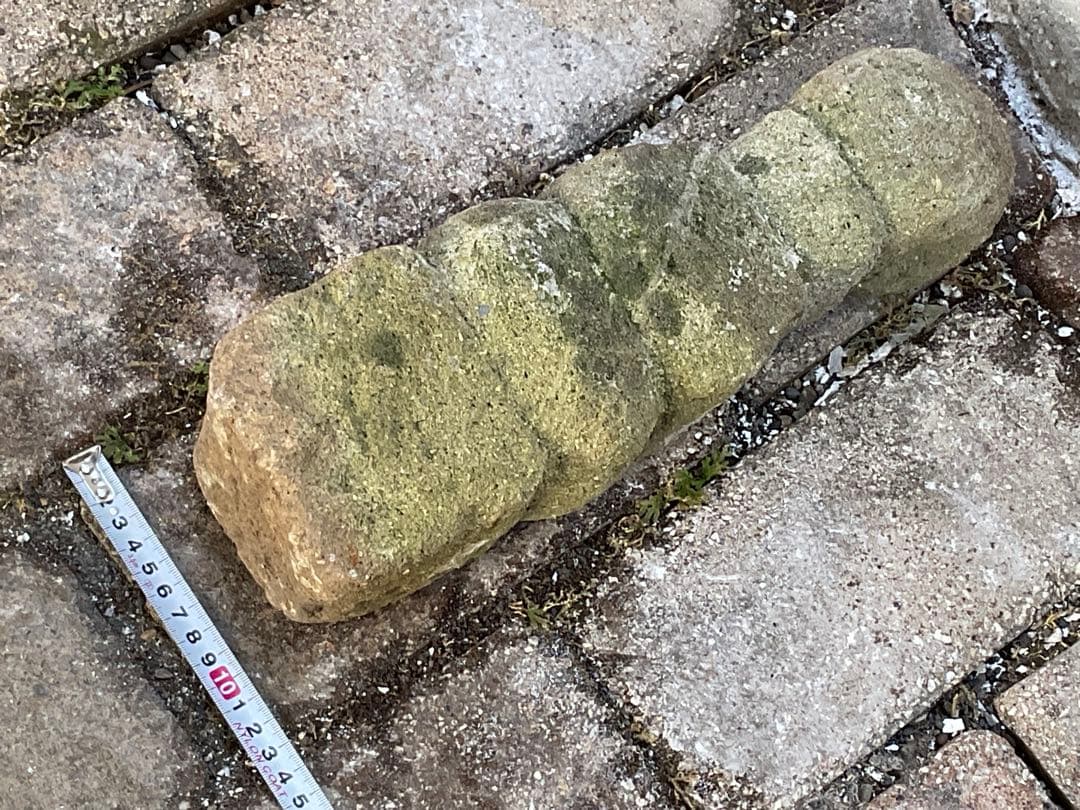 一石五輪塔　鎌倉期　仏教美術　高さ約32cm