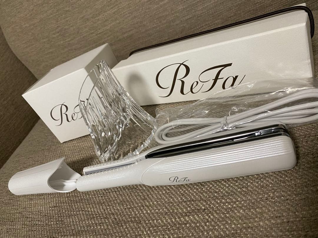 ReFa フィンガーアイロン ホワイト(ホルダー付)