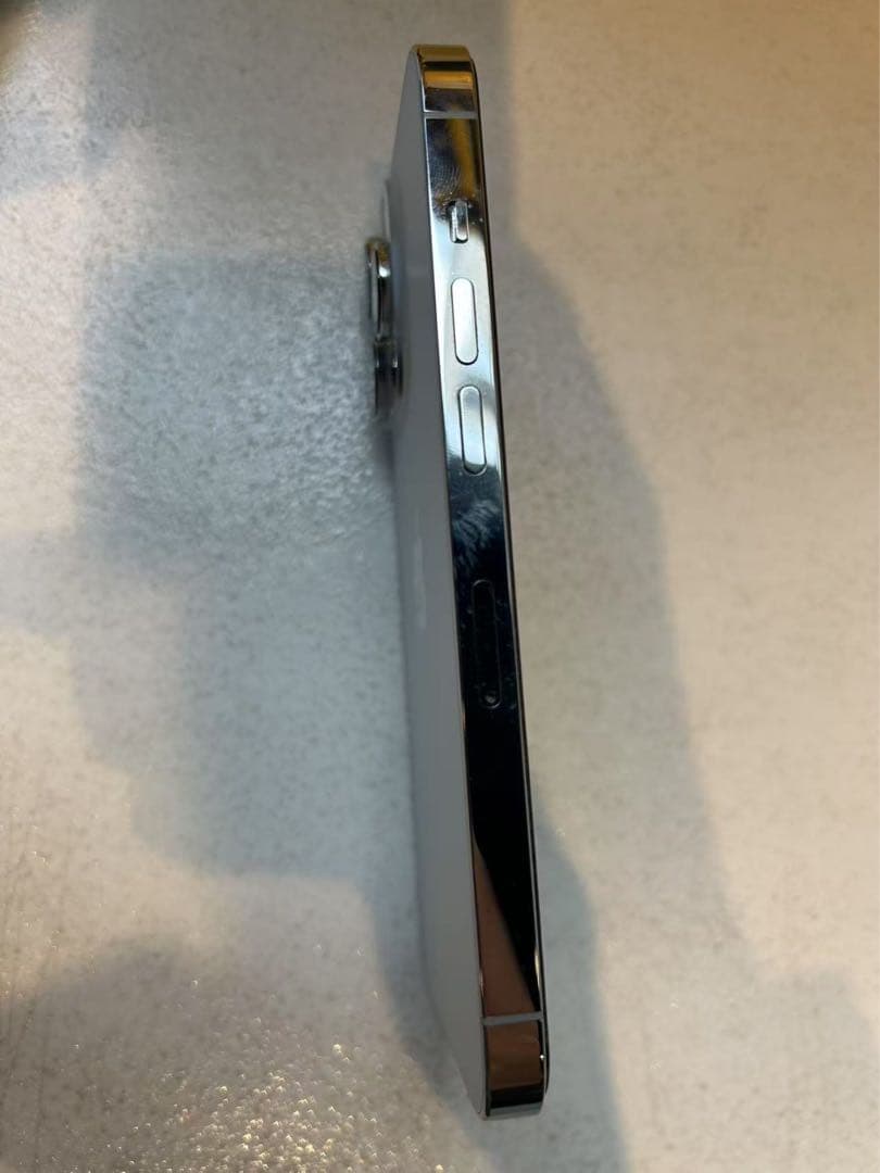 iphone 14 pro本体　256GB