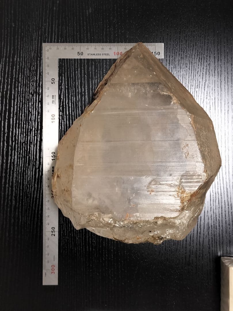 【早いもの勝ち超特価】巨大な水晶原石　約8.5kg