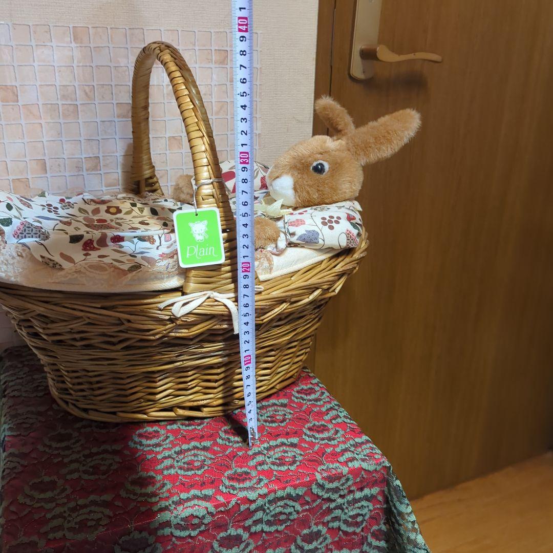 Plain タグ付籐製バスケット ノスタルジック花柄・ウサギ付きエモい・岩田産業