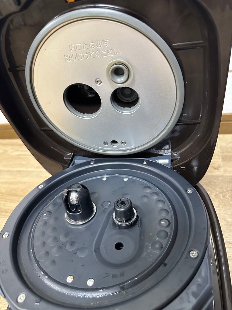 象印 NP-BH10 圧力IH炊飯ジャー 極め炊き 2019年製