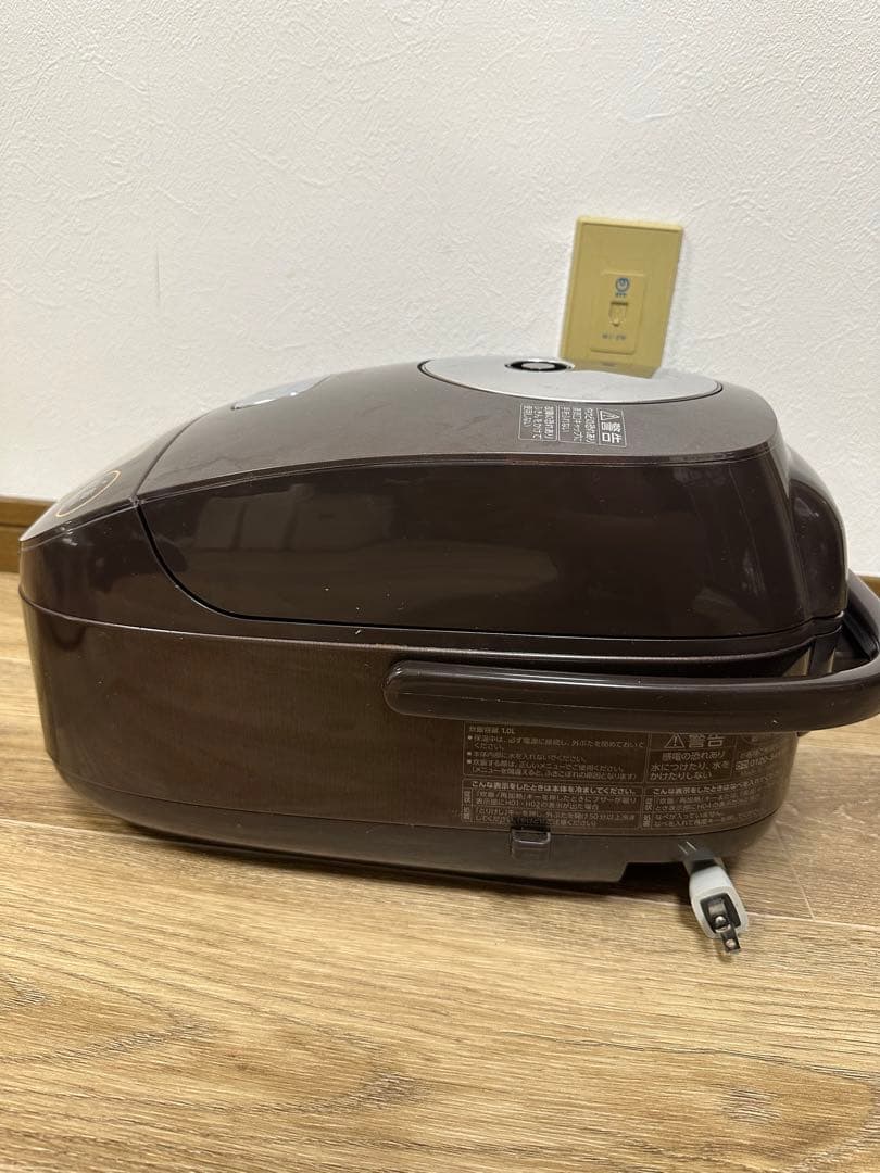 象印 NP-BH10 圧力IH炊飯ジャー 極め炊き 2019年製