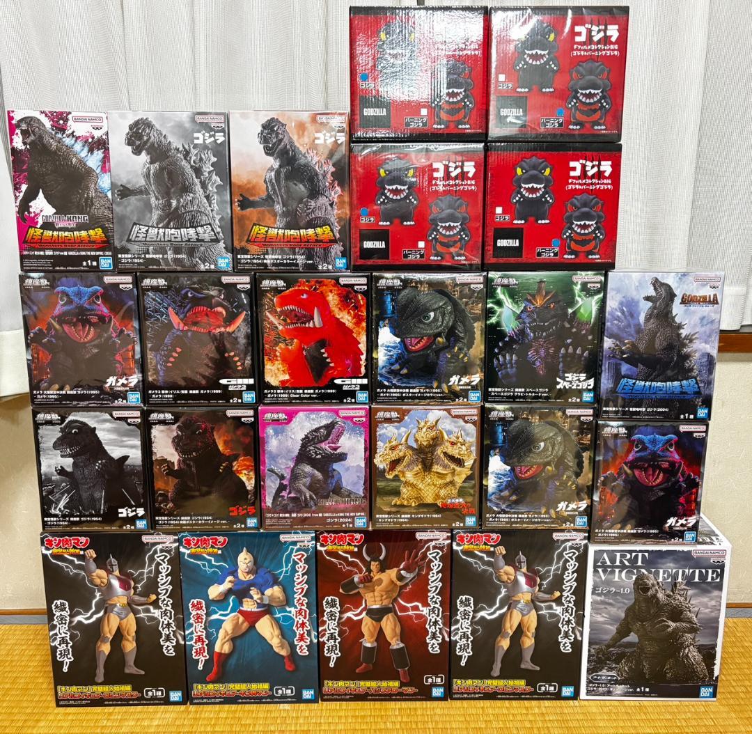 【新品未開封】ゴジラ キン肉マン プライズフィギュア まとめ売り24点 鎮座獣