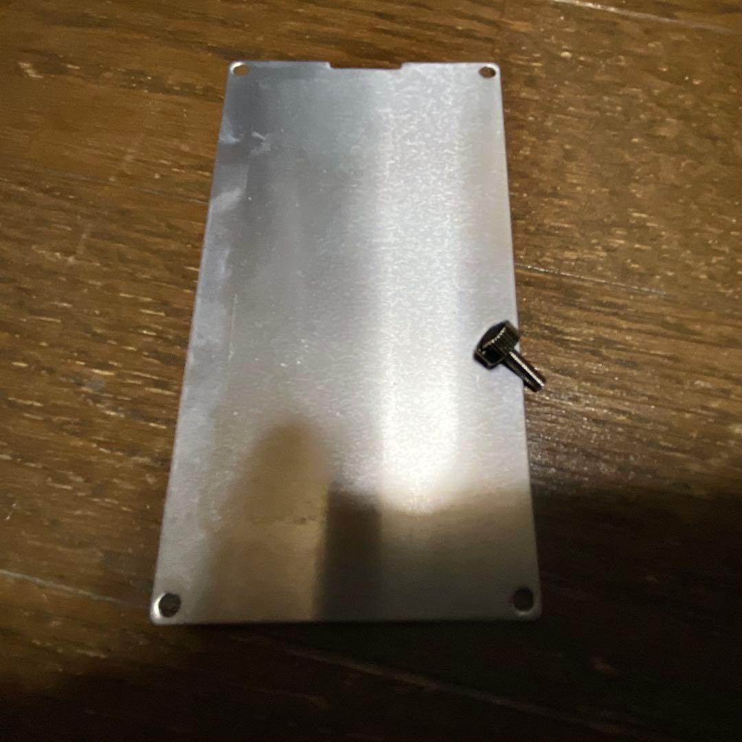 BOSS IR-2(ボトムプレート、交換用銀ネジ付)