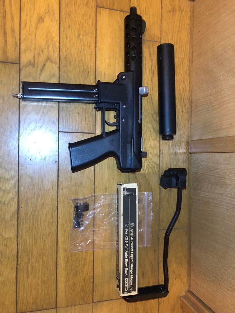 WE P90 GBB＆マルゼンKG9 GBB