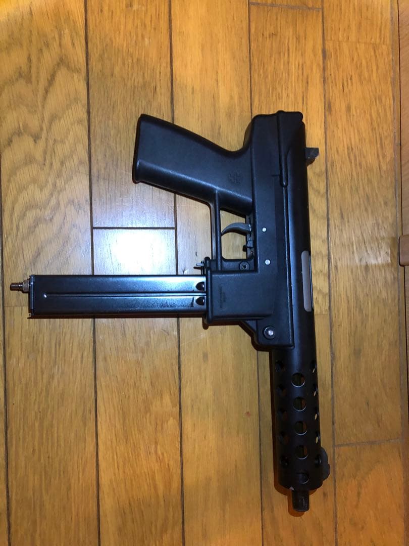 WE P90 GBB＆マルゼンKG9 GBB