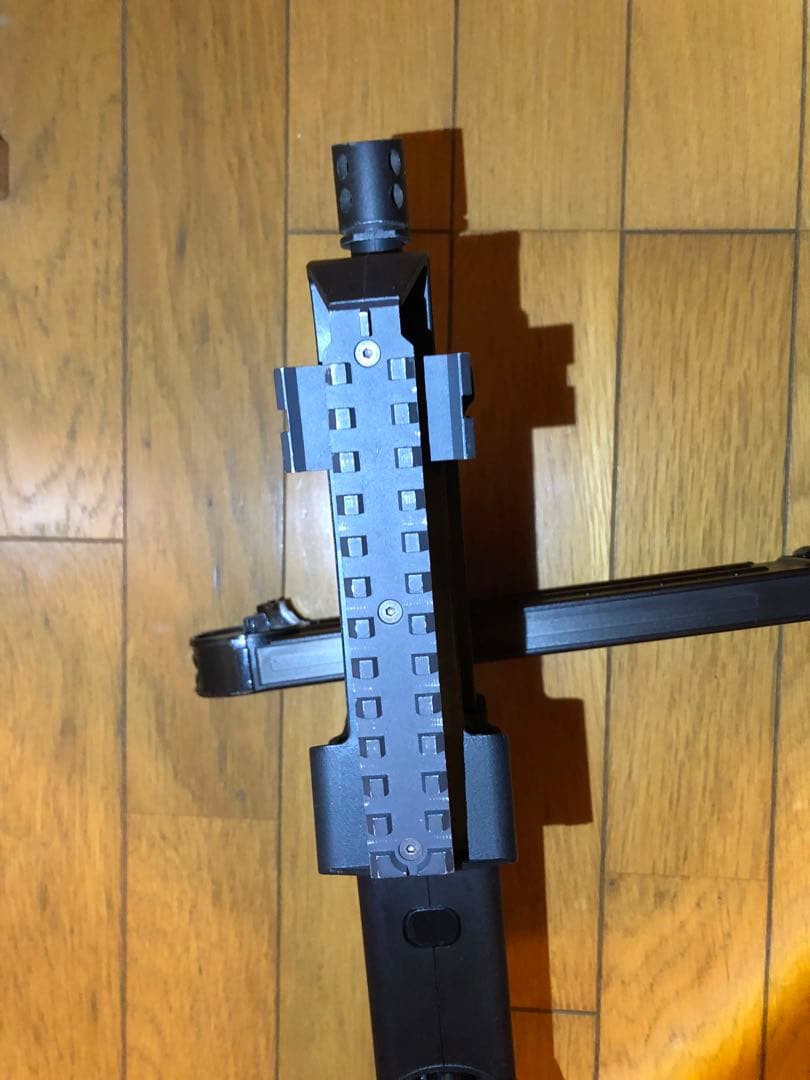 WE P90 GBB＆マルゼンKG9 GBB