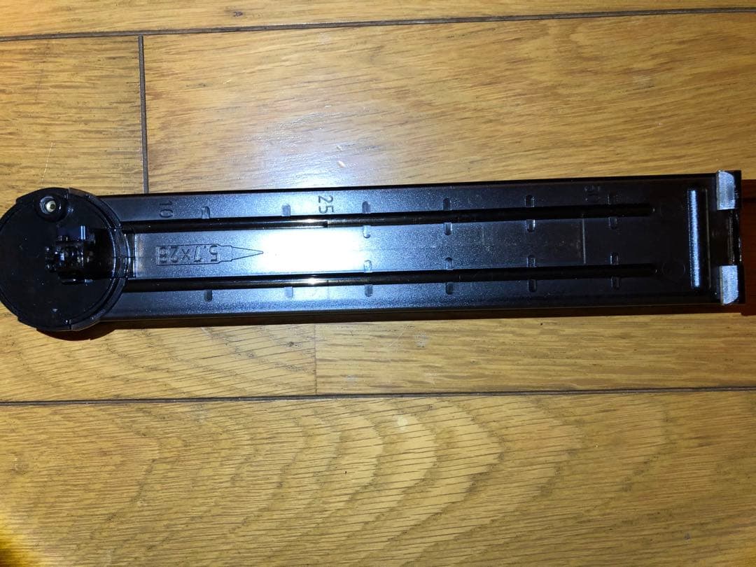 WE P90 GBB＆マルゼンKG9 GBB