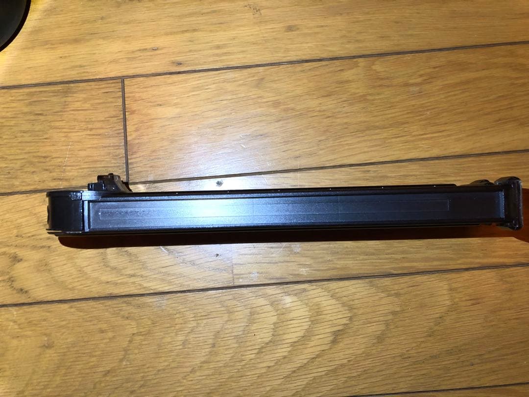 WE P90 GBB＆マルゼンKG9 GBB