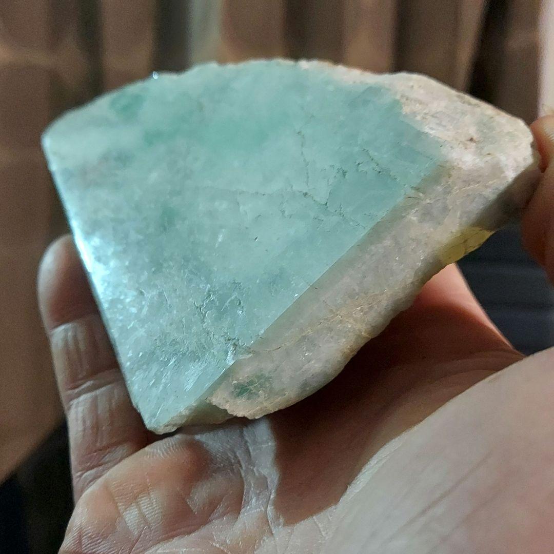 スッキリしたグレーが綺麗✨ 大きな本翡翠 JADEITE 原石 表面磨き 531