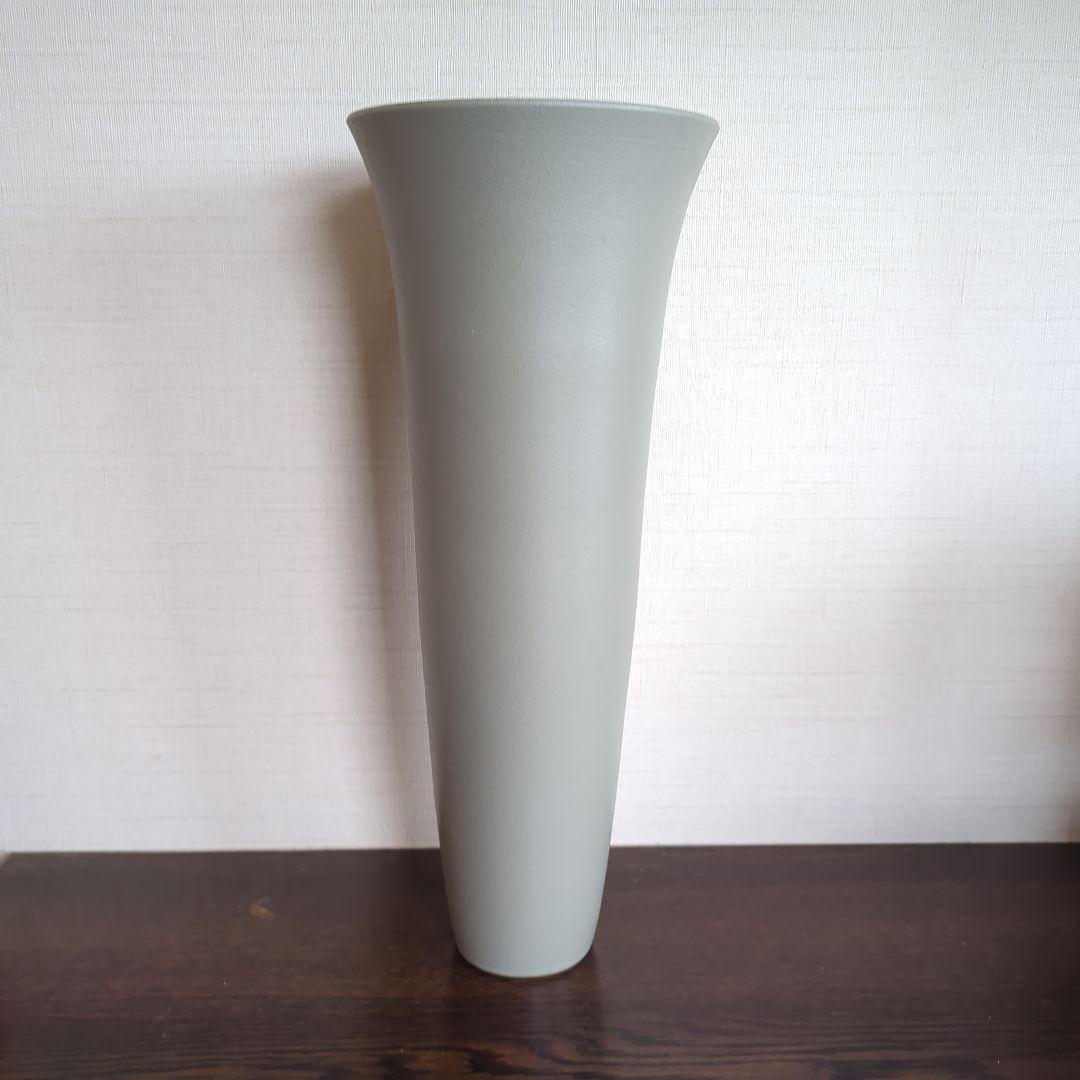 グレーの陶器花器　生け花華道　池坊立花花器