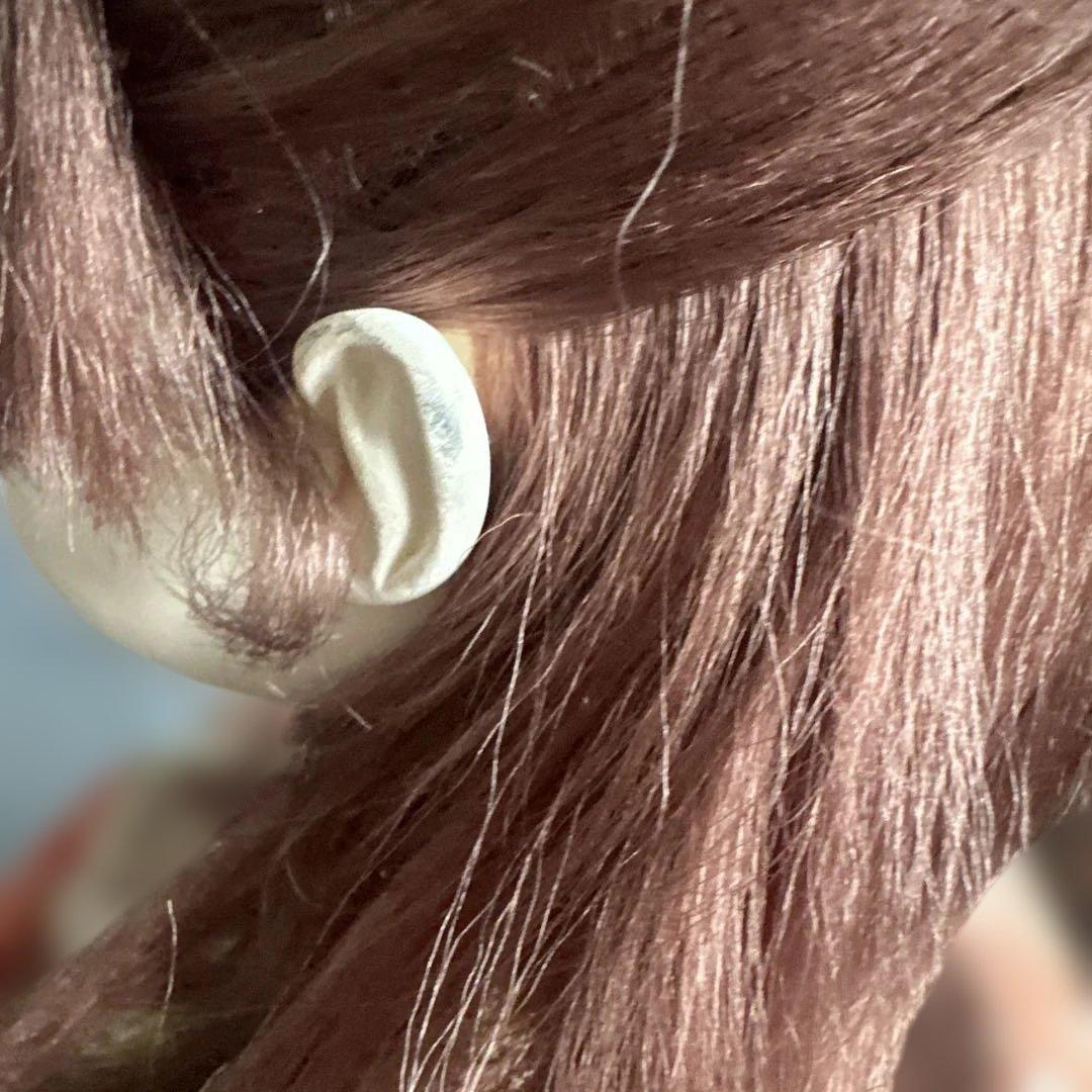 髪色の素敵な　伝統的な和服　素敵なお振袖のお人形