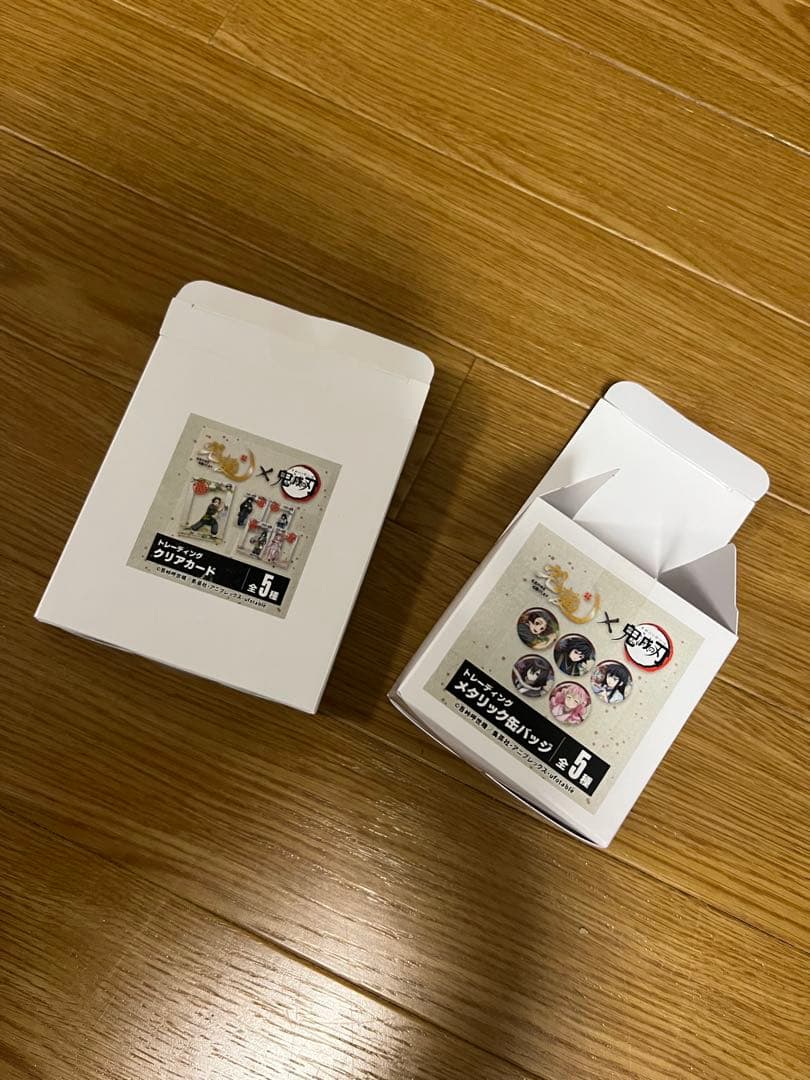 鬼滅の刃 宅麺 コラボ アクリルスタンド クリアカード 缶バッジ 冨岡義勇