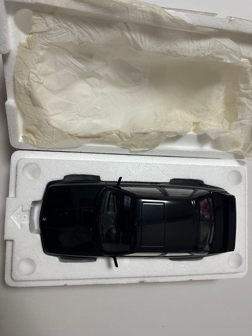 AUTOart製BMWM3SPORT evolution 1/18