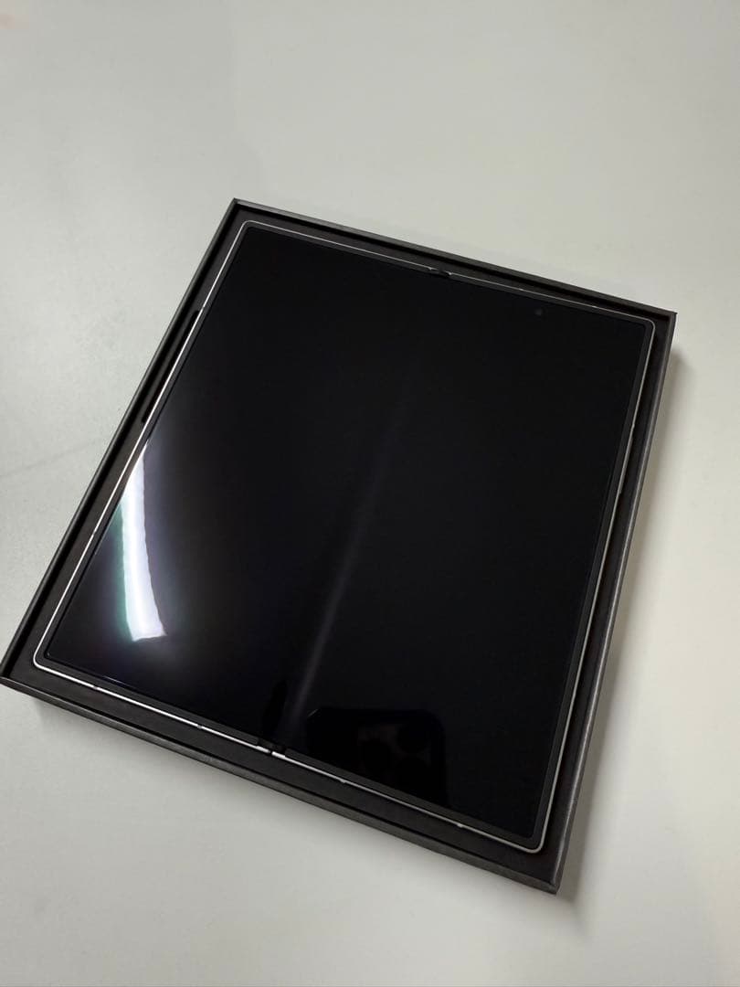 Galaxy Z Fold7 本体 シルバー