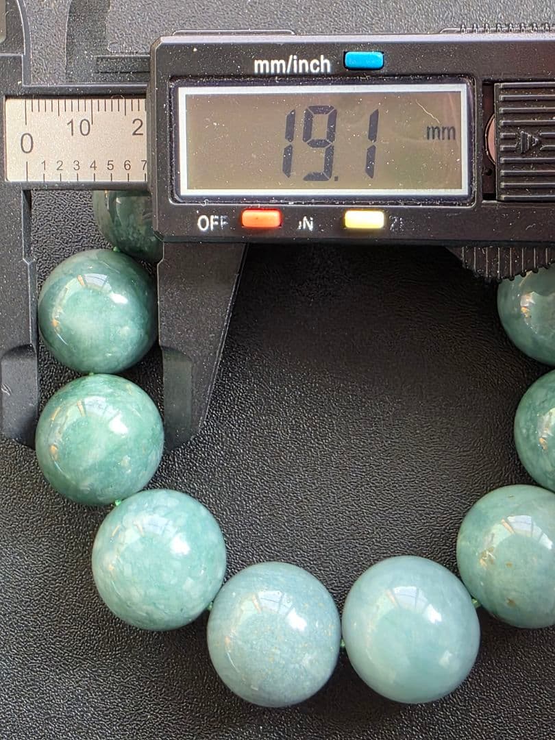 19mm　グアテマラ産　翡翠　大玉　ブレスレット