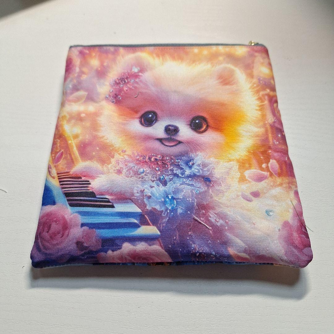 激レアポメラニアンパネル生地　ハンドメイド フラットポーチ