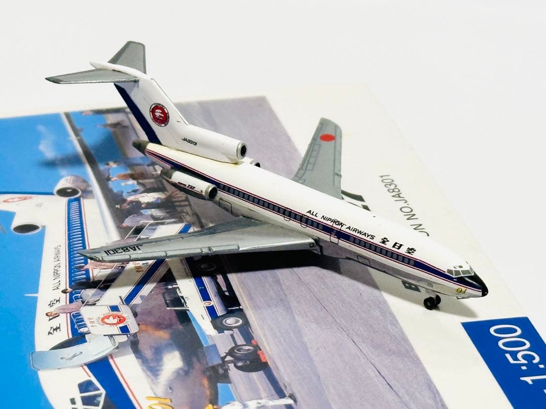 全日空商事 1/500 ANA B727 モデル NH50011