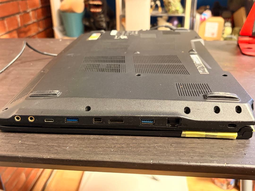 【ジャンク】Intel Core i7-8750H 2.2GHz ノートPC