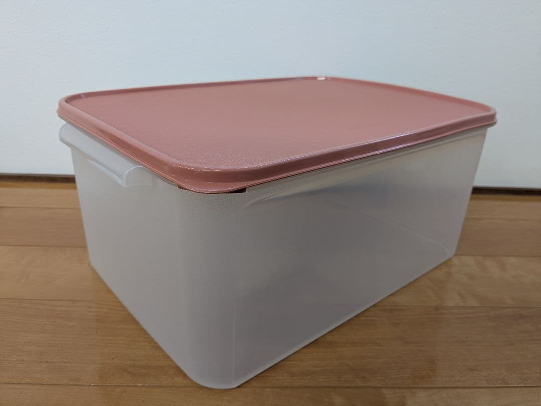 Tupperware　15リットルキーパー