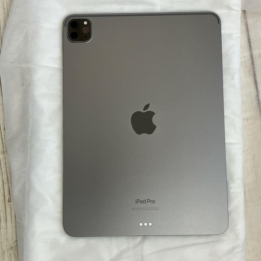にじ様リクエスト【おまけ付】Apple ＊ iPad Pro(第4世代)