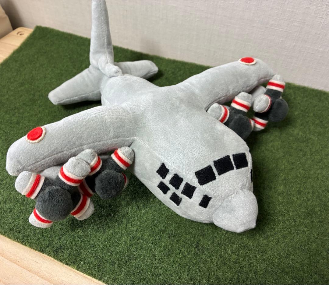 輸送機っぽいぬいぐるみ
