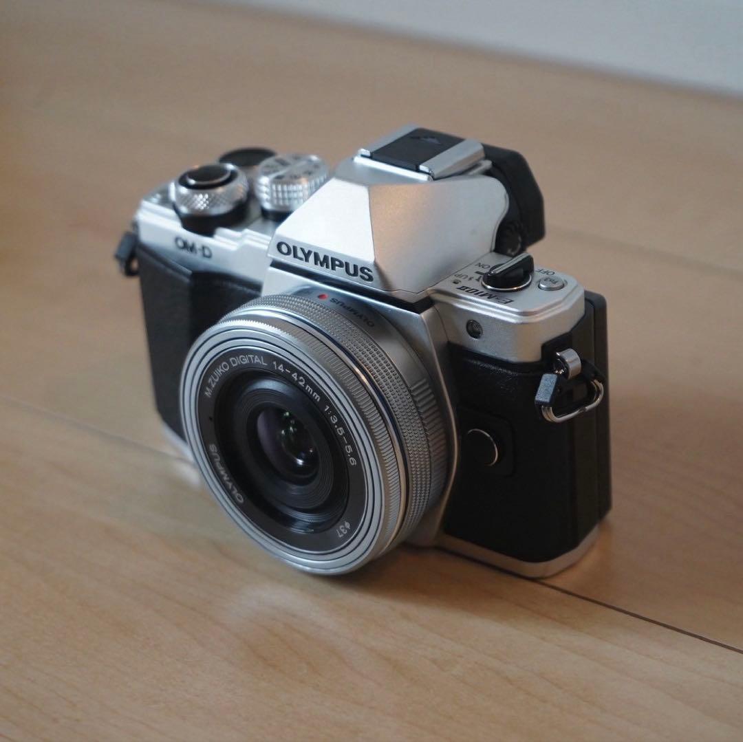 OLYMPUS　OM-D　E-M1　MarkII　オリンパス　欠品有り