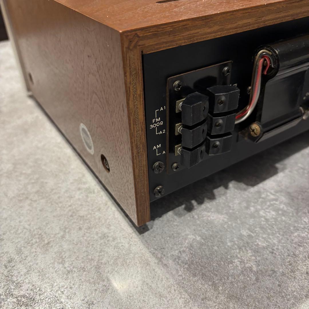 【極美品】Sansui TU-666 AM/FMステレオチューナー　レトロ