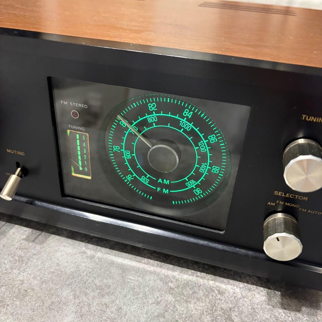 【極美品】Sansui TU-666 AM/FMステレオチューナー　レトロ