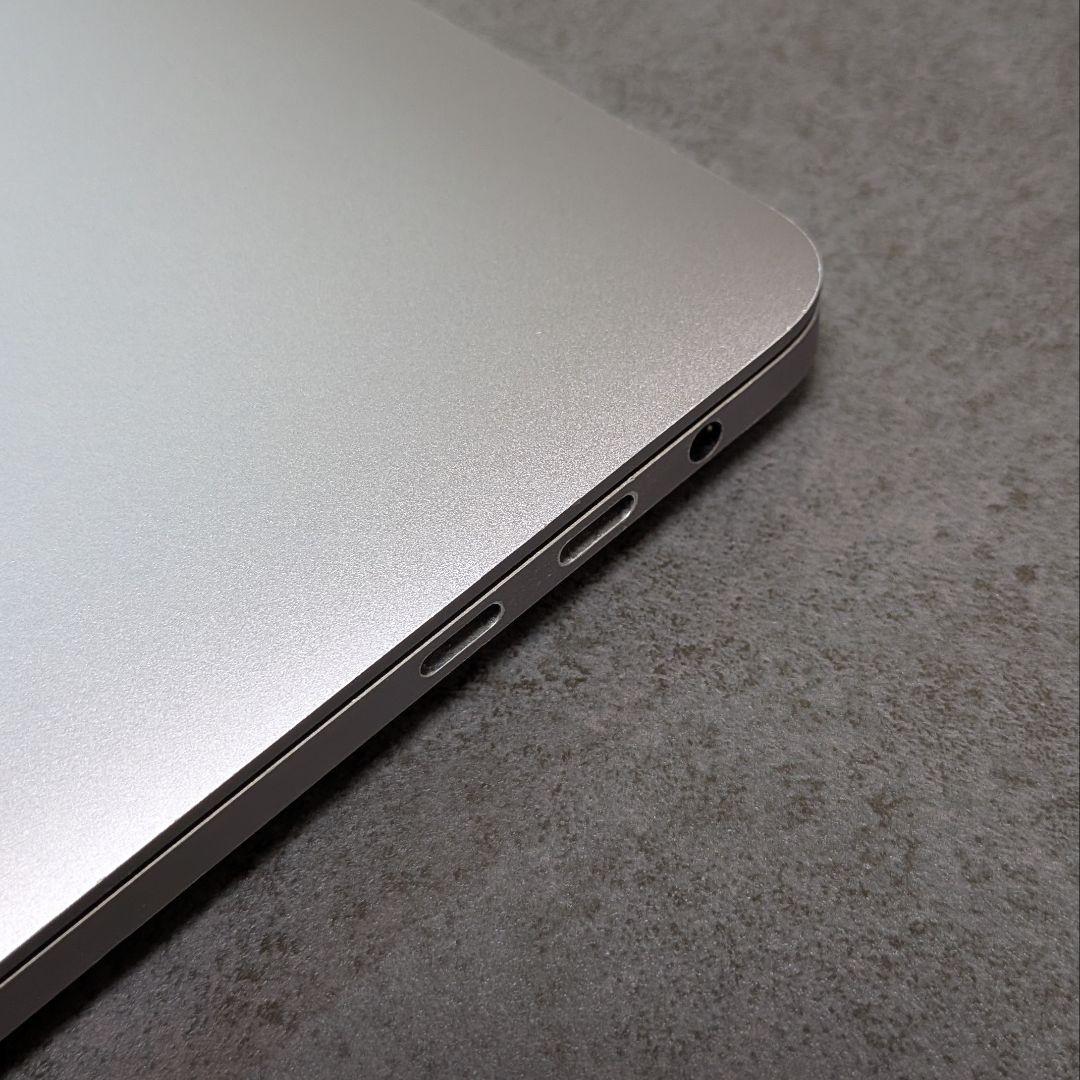 MacBook Pro 13インチ 2018 メモリ16GB 4ポート