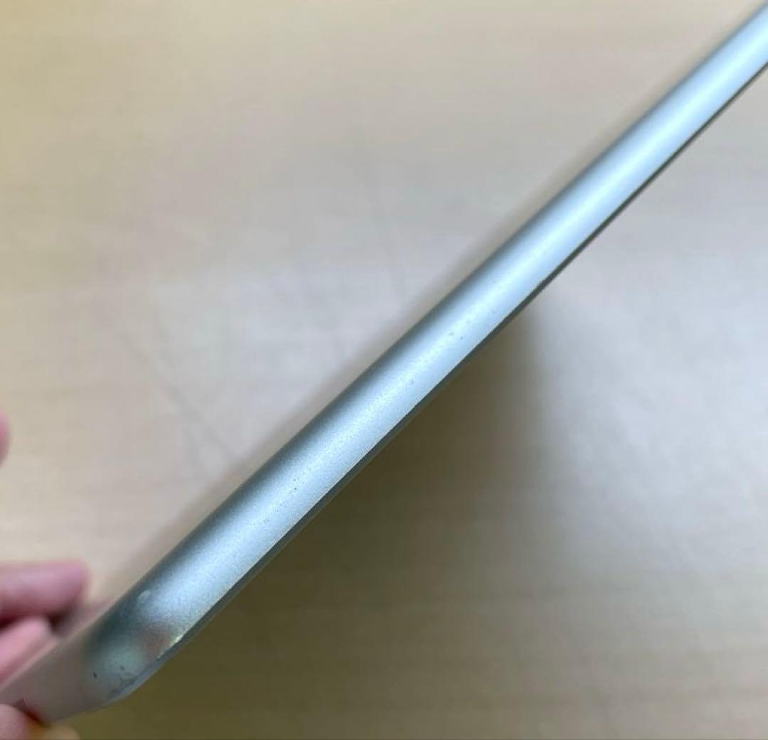 iPad 第6世代　A1893　Wi-Fiモデル　シルバー　32GB #C