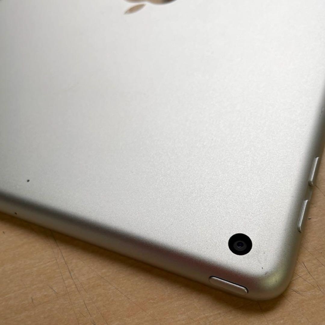iPad 第6世代　A1893　Wi-Fiモデル　シルバー　32GB #C