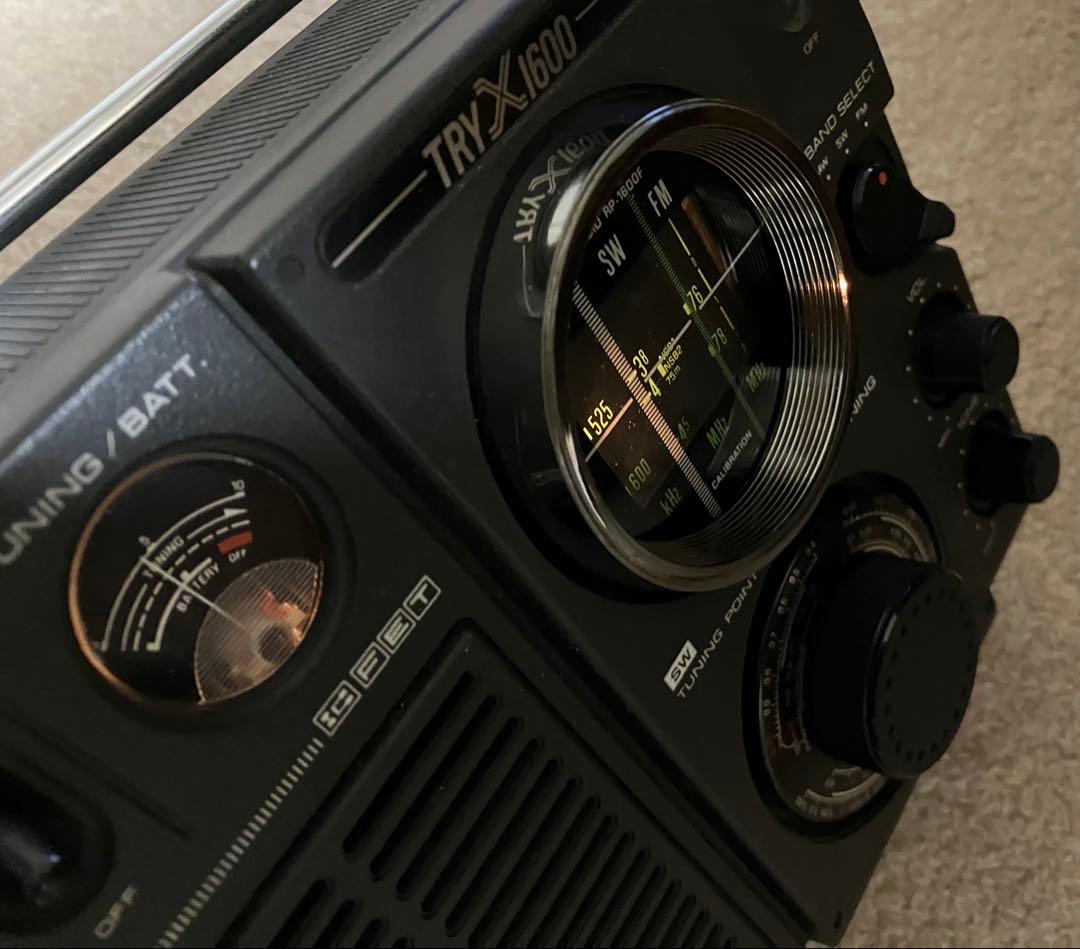 【難あり】東芝ラジオ RP-1600F 昭和レトロ 希少TRY X