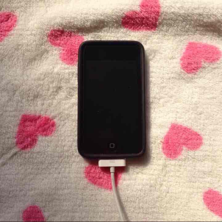 Apple iPod touch 第3世代 32GB 中古