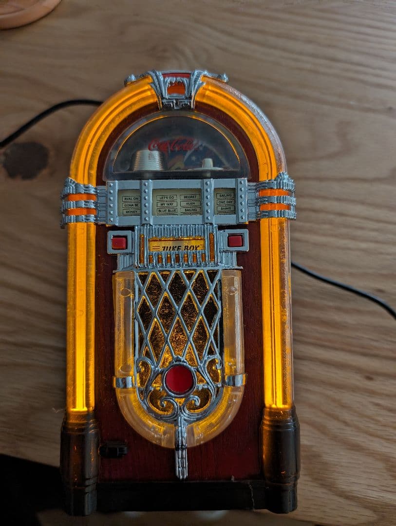 コカ・コーラ　ジュークボックス型スピーカー