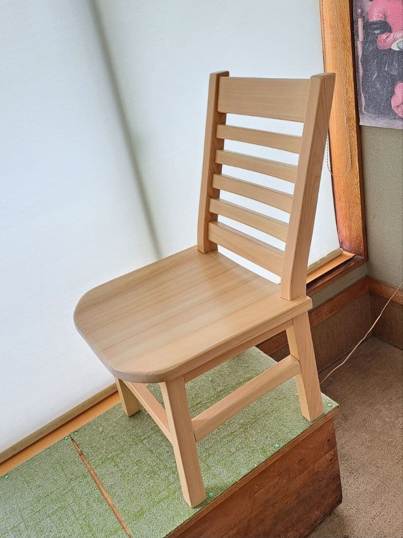手作り桧の ゆったり椅子