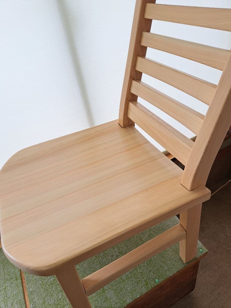 手作り桧の ゆったり椅子