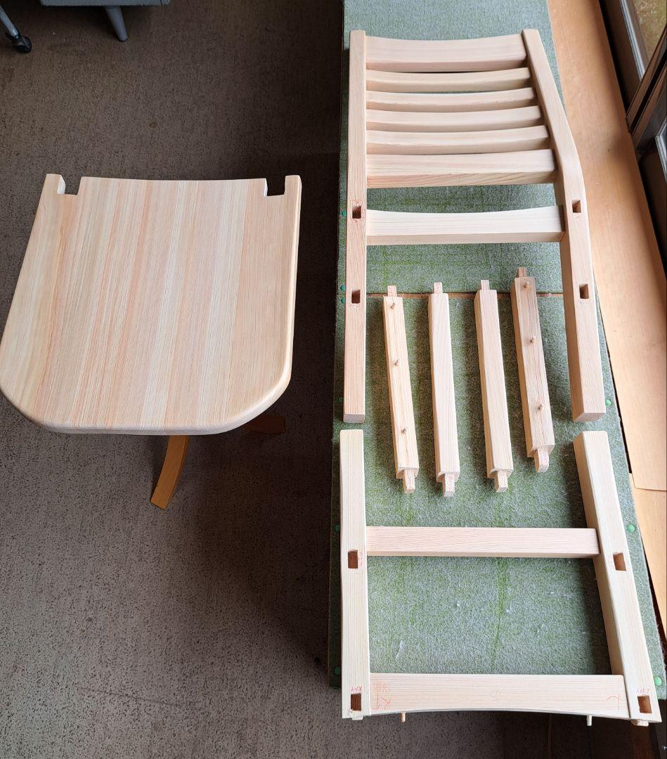 手作り桧の ゆったり椅子